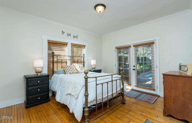 Detail Gallery Image 25 of 69 For 1955 N Los Robles Ave, Pasadena,  CA 91104 - 5 Beds | 3 Baths