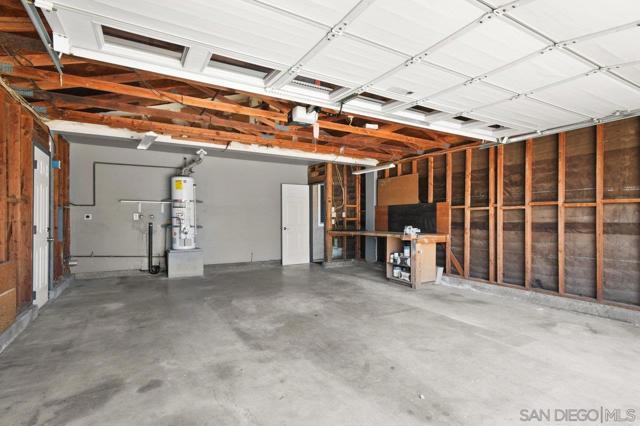 10240 Princess Marcie Dr, Santee CA: https://media.crmls.org/mediaz/3ecd149c-e17b-470f-9951-d963268afc6e.jpg