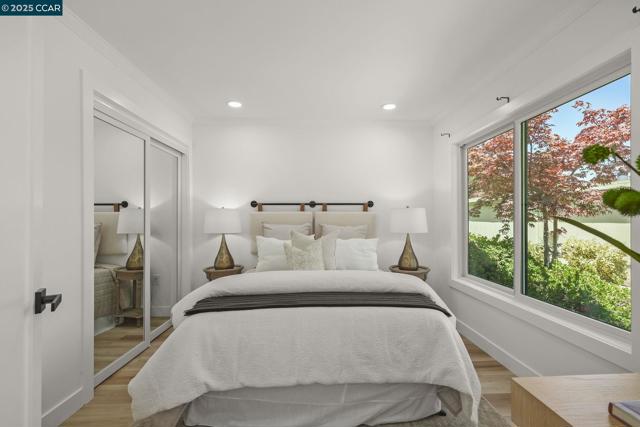 1133 Golden Rain Road, Walnut Creek CA: https://media.crmls.org/mediaz/3ecd29bb-ba52-48cb-b12d-3f8cfe22e9a2.jpg