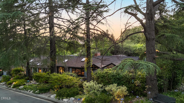 Detail Gallery Image 2 of 48 For 4953 Alta Canyada Rd, La Canada Flintridge,  CA 91011 - 4 Beds | 3/1 Baths