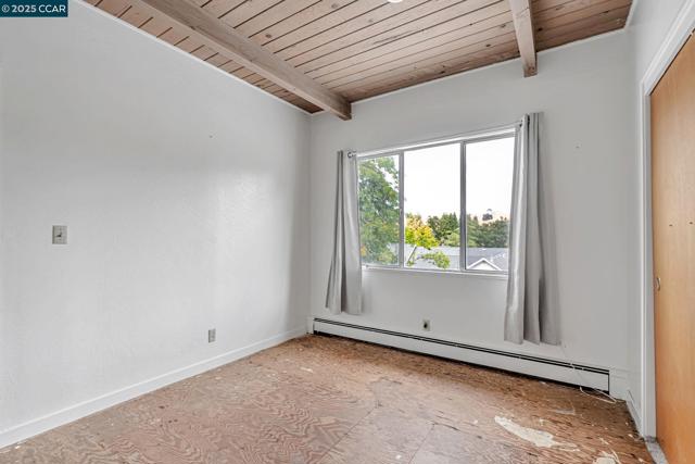 2435 Lunada Ln, Alamo CA: https://media.crmls.org/mediaz/3ecee83a-3d0c-4e1e-8cca-85d33cab38ed.jpg