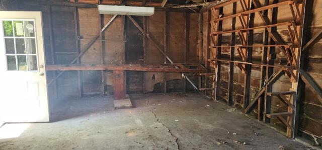 4320 Bassett Street, Santa Clara CA: https://media.crmls.org/mediaz/3ecee9b5-4a45-4a39-a655-4698e2740778.jpg