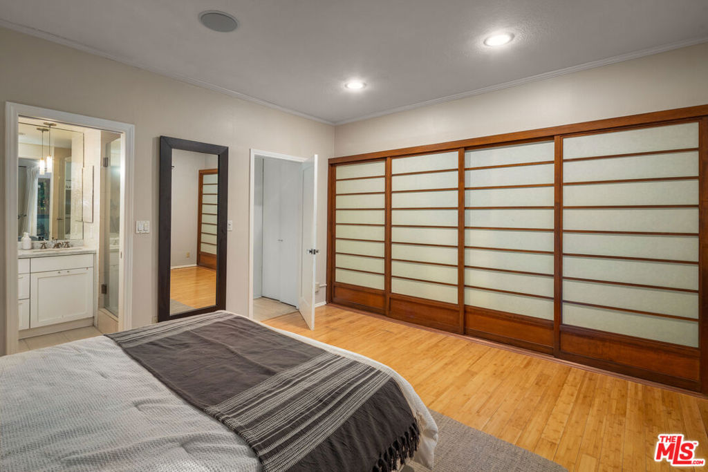 MLS #25623087 image #22