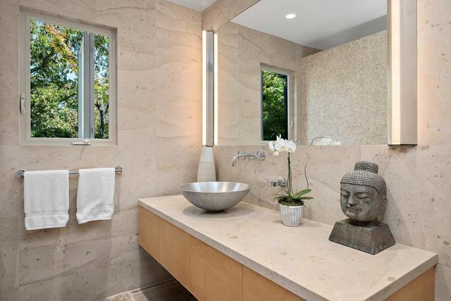 2618 Belmont Canyon Road, Belmont CA: https://media.crmls.org/mediaz/3ed09b87-1d08-44a5-a957-9f30c5b8d510.jpg