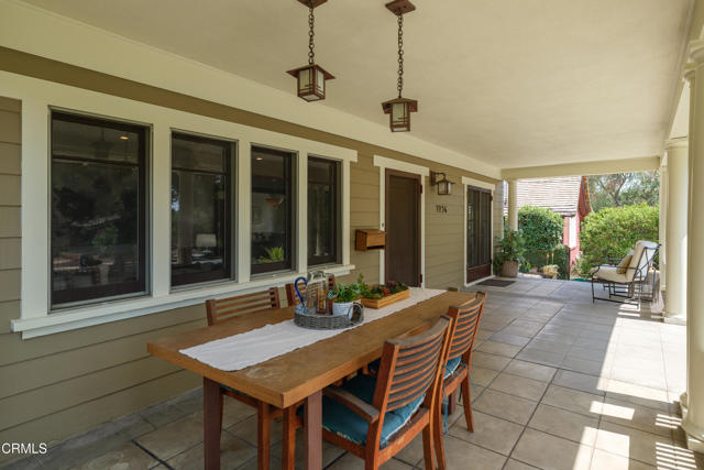 1036 N Chester Avenue, Pasadena CA: https://media.crmls.org/mediaz/3ed195cb-c825-4797-8710-3ea3f0c48c79.jpg