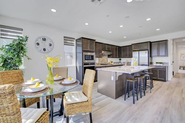 1683 S Ginzburg Street, Mountain House CA: https://media.crmls.org/mediaz/3ed24277-d0ad-4081-977d-d6425e16acd3.jpg