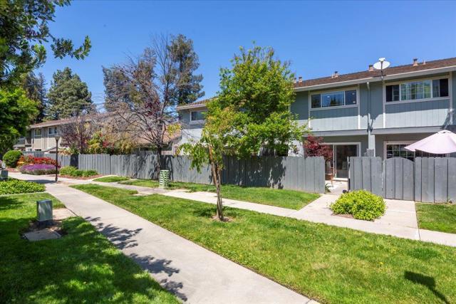 4618 Japonica Way, San Jose CA: https://media.crmls.org/mediaz/3ed25117-f92d-4f27-8758-7241bc49201c.jpg