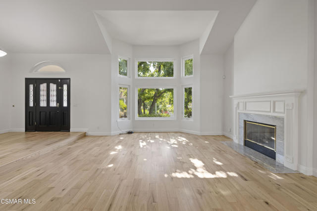 Image 9 of 70 For 5475 Bromely Drive