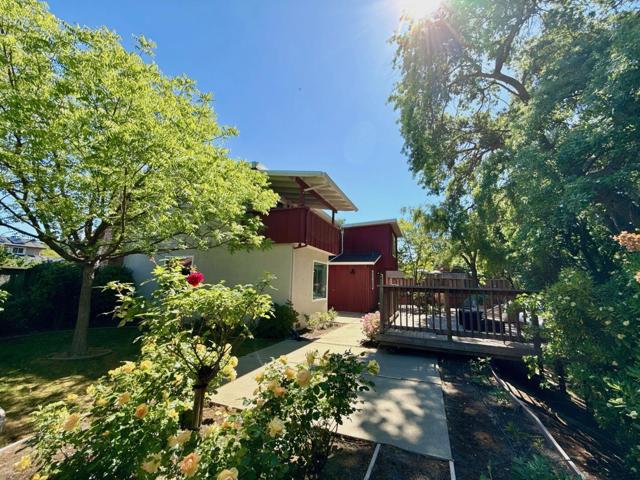 Image 38 of 45 For 1312 Vintner Way