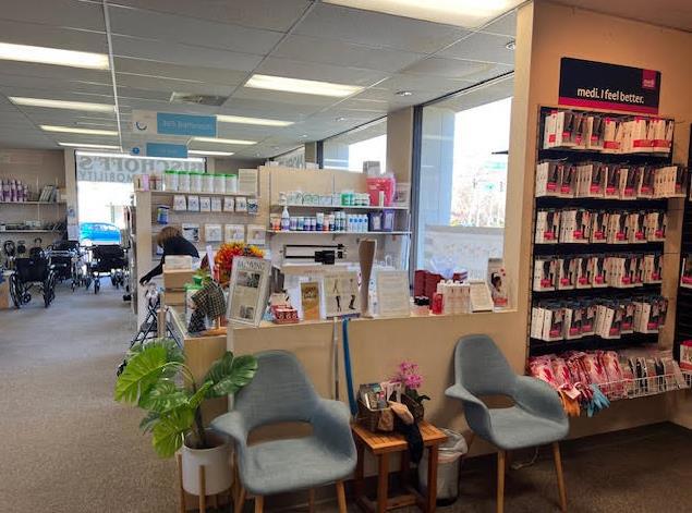 225 N Bascom Avenue, San Jose CA: https://media.crmls.org/mediaz/3ed47751-b3a4-4f4f-90bc-66fb75f46f31.jpg