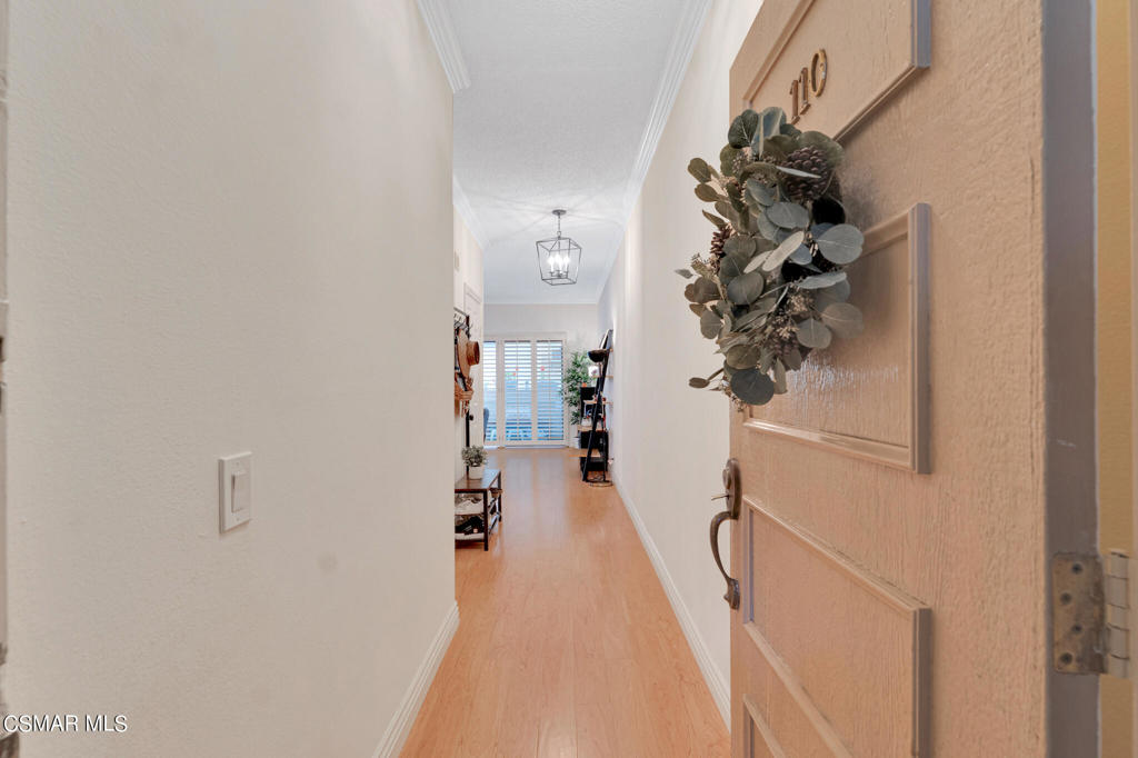 14050 Magnolia Boulevard 110, Sherman Oaks, CA 91423