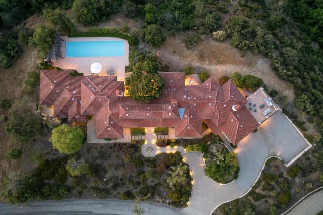 7 Redberry, Portola Valley CA: https://media.crmls.org/mediaz/3ed59656-9c93-45c9-8812-ec777c125138.jpg