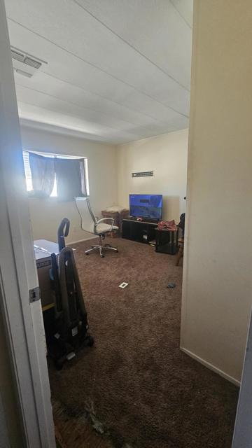 2367 Oahu Lane, Thermal CA: https://media.crmls.org/mediaz/3ed5dfe2-6fd4-48e1-81bd-eb8c6e84a0df.jpg