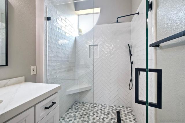 9960 Scripps Vista Way, San Diego CA: https://media.crmls.org/mediaz/3ed6ba1f-7161-4dfd-b6f6-fff9ac7f86ee.jpg
