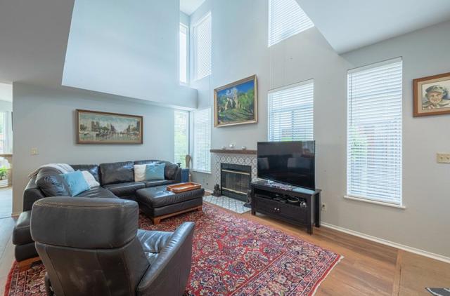 21028 Country Park Road, Salinas CA: https://media.crmls.org/mediaz/3ed78b61-587e-458c-9c2c-2dd4c9be95cf.jpg