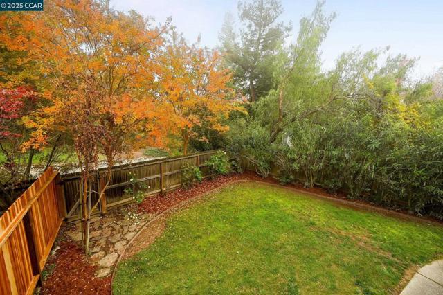 316 Mercury Way, Pleasant Hill CA: https://media.crmls.org/mediaz/3ed81e9b-c162-48da-bb5e-6945b68fb85a.jpg