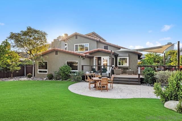 7233 Canyon Hill Ct, San Diego CA: https://media.crmls.org/mediaz/3ed83906-12d8-47a6-a537-92355fbcb4c7.jpg