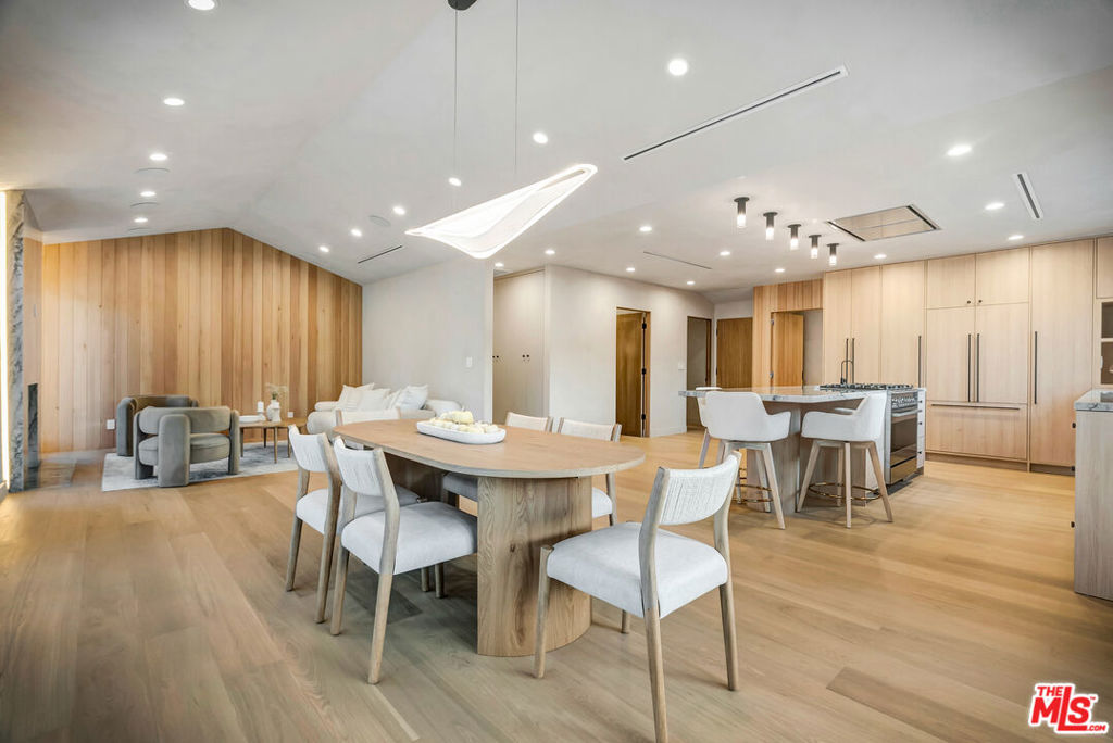 MLS #25625191 image #10