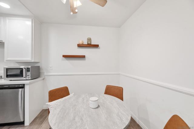 Image 13 of 39 For 1810 El Camino Real 101