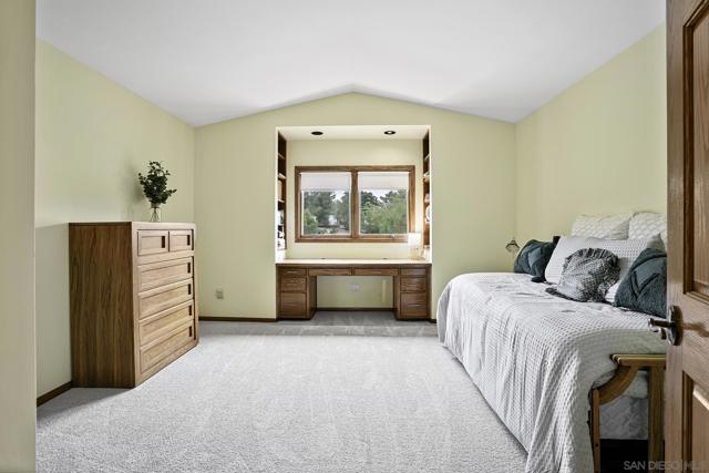 14051 Fiddletown Rd., Poway CA: https://media.crmls.org/mediaz/3ed8ca5a-cdb6-421a-80ab-75dd185a63fa.jpg
