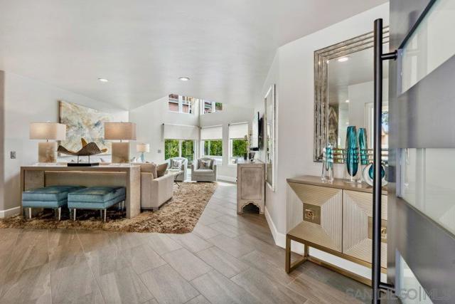 12 Mardi Gras Rd, Coronado CA: https://media.crmls.org/mediaz/3ed8e5dc-7142-47c0-8738-9927ede5fcc7.jpg