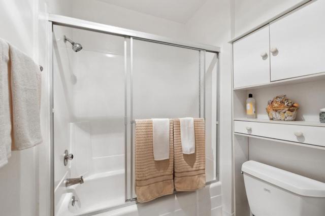 1550 Frontera Way, Millbrae CA: https://media.crmls.org/mediaz/3ed9b1ce-f523-48cb-b61f-2afc528d4d8f.jpg