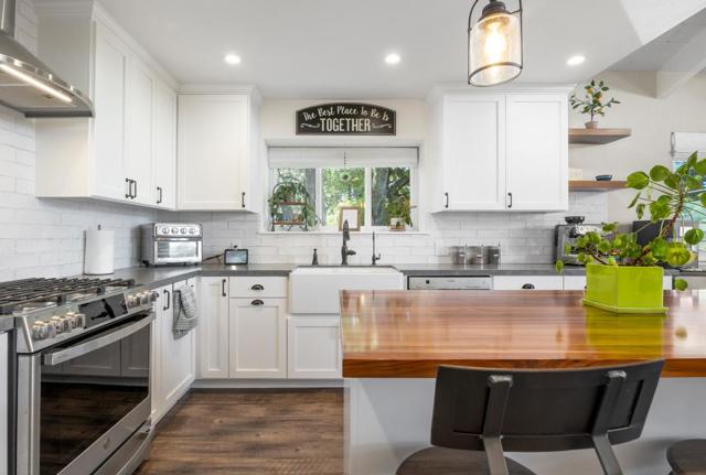 22 Quien Sabe Road, Scotts Valley CA: https://media.crmls.org/mediaz/3eda5ee2-4434-44c8-9663-bfed2965c600.jpg