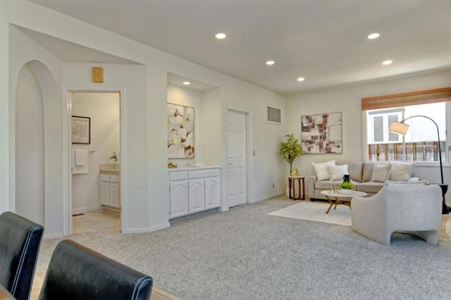 6536 Leyland Park Drive, San Jose CA: https://media.crmls.org/mediaz/3edae23a-4be7-4d3d-b046-6c9ee0f026c6.jpg
