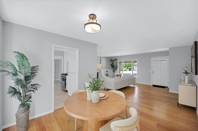 1633 Dallas Court, Los Altos CA: https://media.crmls.org/mediaz/3edb4213-9d2f-49de-89a9-4c7fa72fa631.jpg