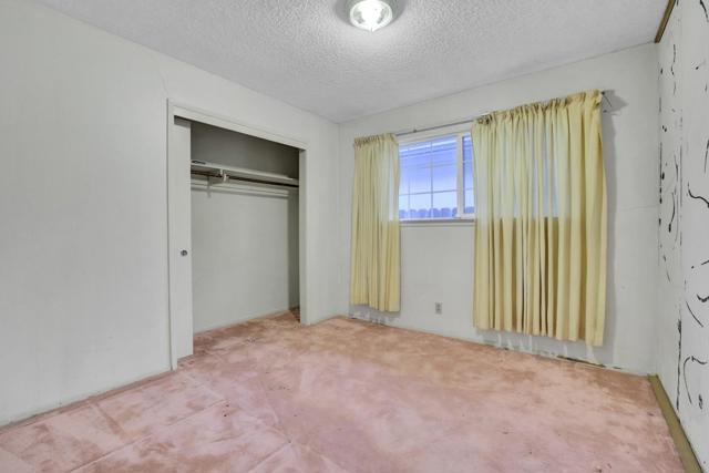 8734 Hermosa Court, Stockton CA: https://media.crmls.org/mediaz/3edb5b98-a8c2-440a-9897-4718a53c4768.jpg