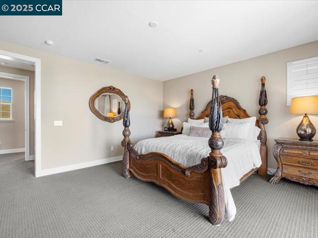 1927 Vintage Cir, Brentwood CA: https://media.crmls.org/mediaz/3edbd9b5-e36e-4bbb-ac7e-7afce88091a1.jpg