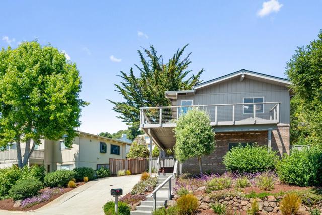 1975 Seascape Boulevard, Aptos CA: https://media.crmls.org/mediaz/3edce2f4-1670-46a0-9d2d-7d6505951f9e.jpg