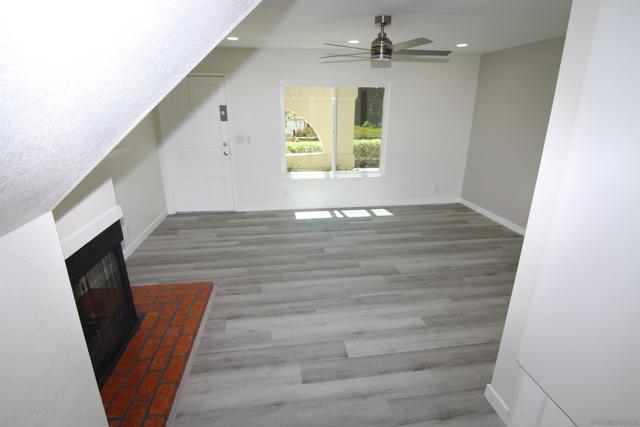 9793 Caminito Cuadro, San Diego CA: https://media.crmls.org/mediaz/3edd0347-b8cb-4a3d-8e67-fefba3d0fbd7.jpg
