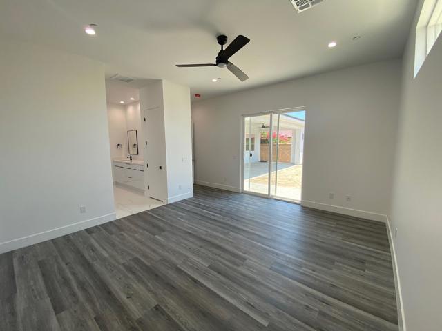 15483 Avenida Atezada, Desert Hot Springs CA: https://media.crmls.org/mediaz/3edec4d7-6fec-4dc9-8811-8a87046ecffc.jpg