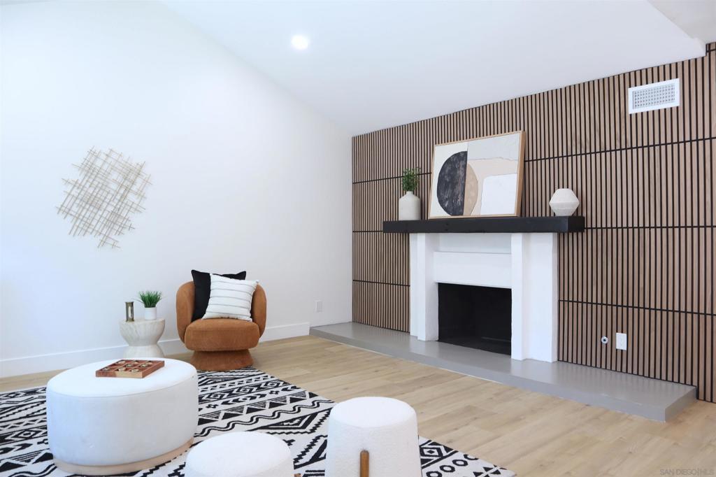 15229 Andorra Way - photo 3