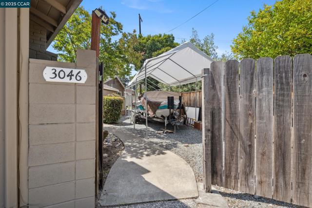 Image 44 of 60 For 3044 Santa Maria Dr