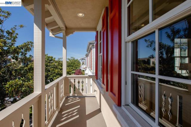 Image 42 of 60 For 2358 Coral Sea St