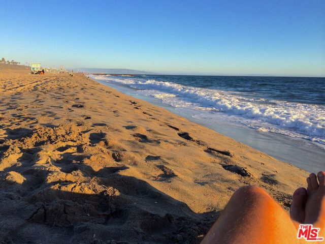 7301 Vista Del Mar, Playa del Rey CA: https://media.crmls.org/mediaz/3ee1c38e-6937-4b68-aff7-39a2331ea5a4.jpg