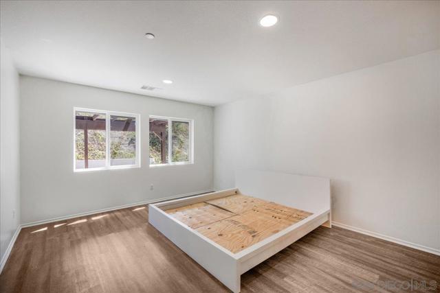 33129 Big Range Dr, Winchester CA: https://media.crmls.org/mediaz/3ee410ab-74fc-4bd9-b770-ebb4e529d542.jpg