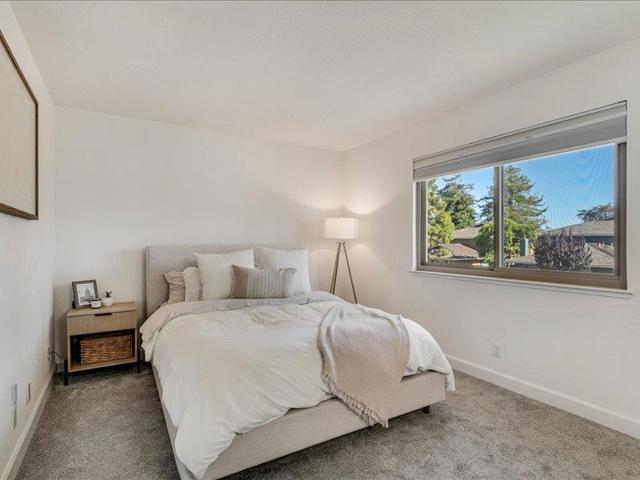 4475 Diamond Street, Capitola CA: https://media.crmls.org/mediaz/3ee49854-1ed3-491d-96f0-39b00b6a934c.jpg