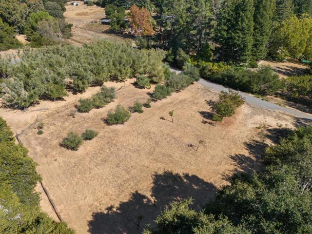 125 Mapache, Portola Valley CA: https://media.crmls.org/mediaz/3ee4afb0-08f6-42ce-bcfe-0bce3e006c5e.jpg