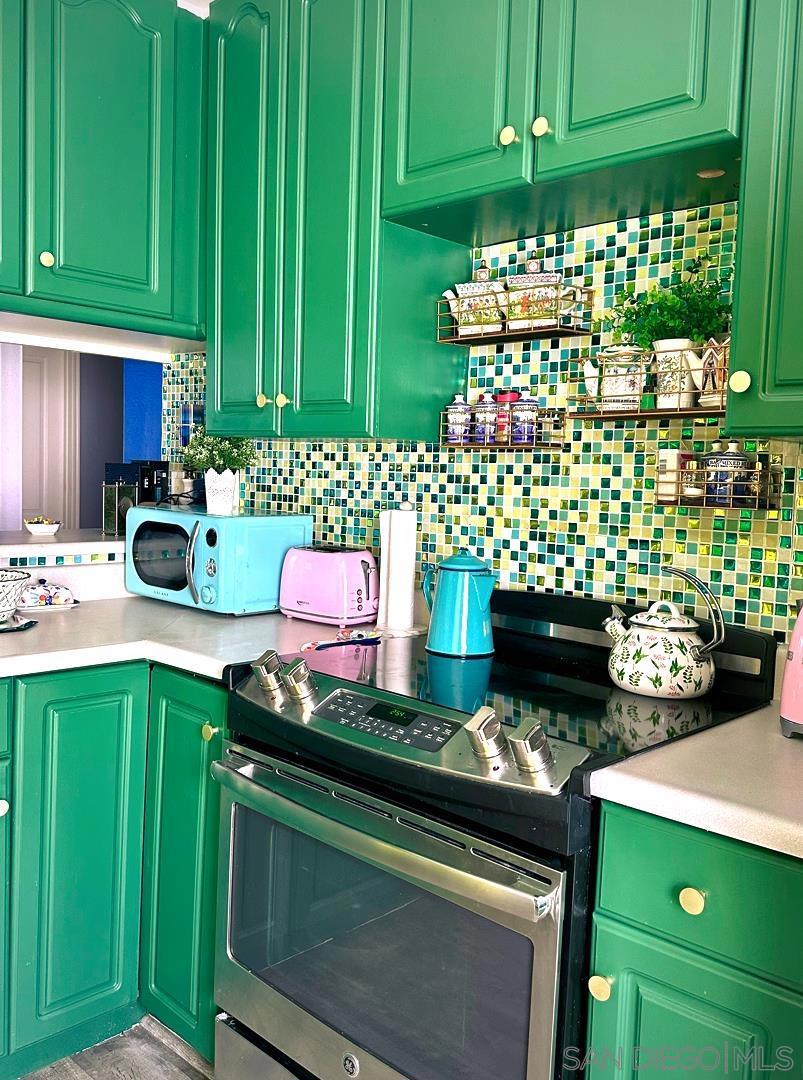 MLS #250043227SD image #15