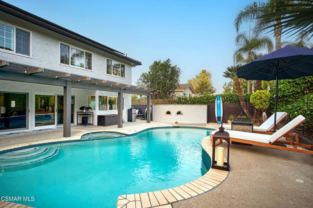 1841 Fallview Road, Westlake Village CA: https://media.crmls.org/mediaz/3ee6903a-1e3b-40f7-94d4-36c1cf4dd099.jpg