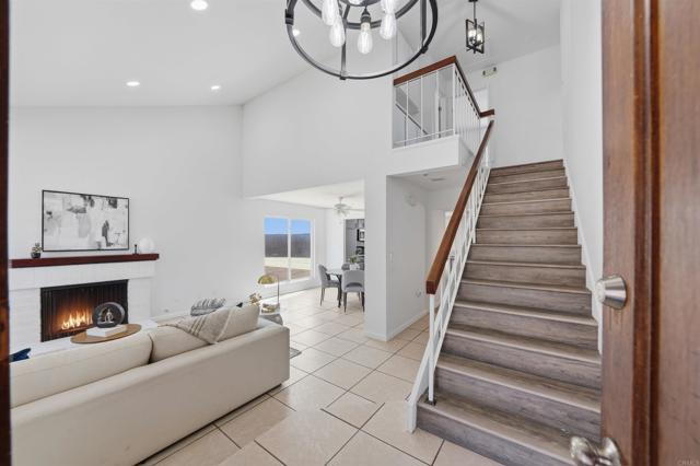 Detail Gallery Image 18 of 43 For 1770 Tooley Cir, San Diego,  CA 92114 - 4 Beds | 3 Baths