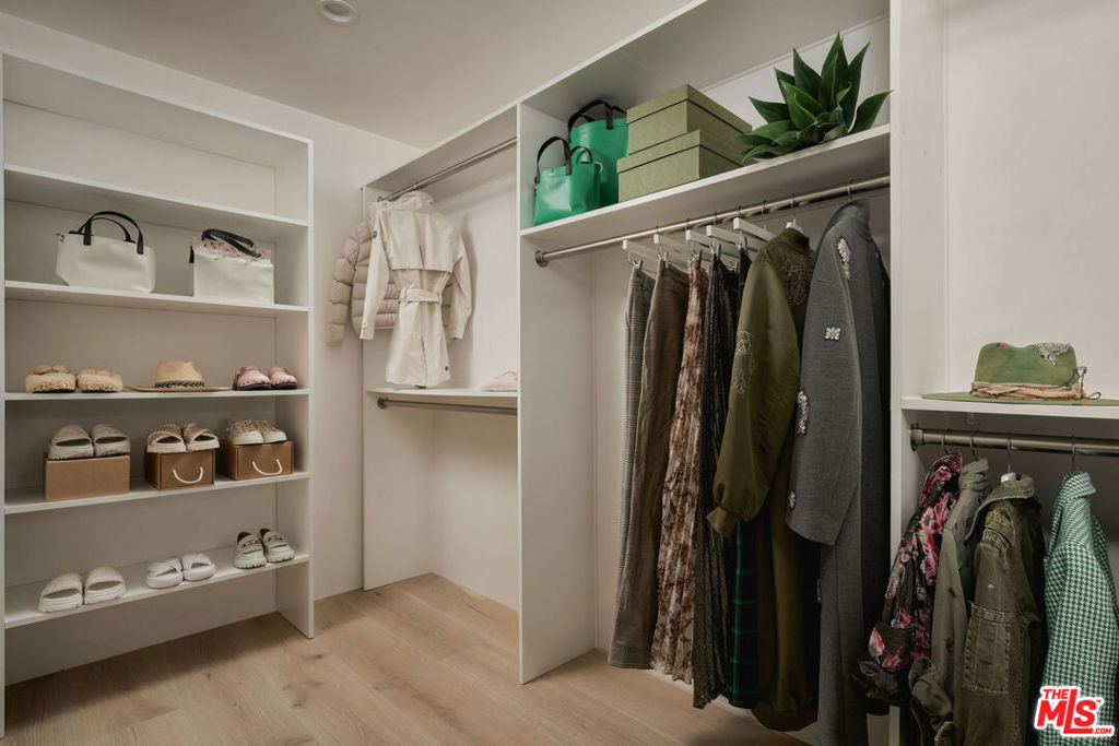 MLS #26848409 image #18