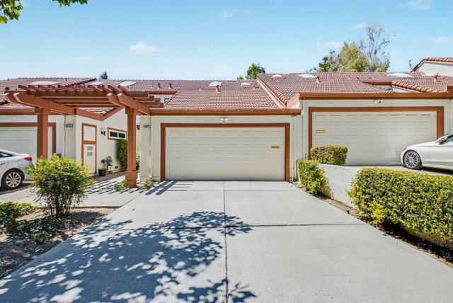 3585 Flint Creek Drive, San Jose CA: https://media.crmls.org/mediaz/3ee8b09e-1ed2-4f09-9356-8028415828b0.jpg