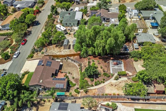 10720 Eureka Rd, Spring Valley CA: https://media.crmls.org/mediaz/3ee93ad9-832a-4d5b-bf17-2f716812070c.jpg