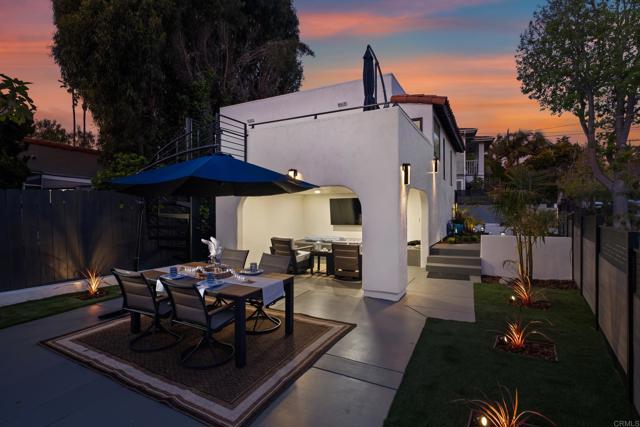 Detail Gallery Image 7 of 46 For 608 Forward St, La Jolla,  CA 92037 - 3 Beds | 2 Baths