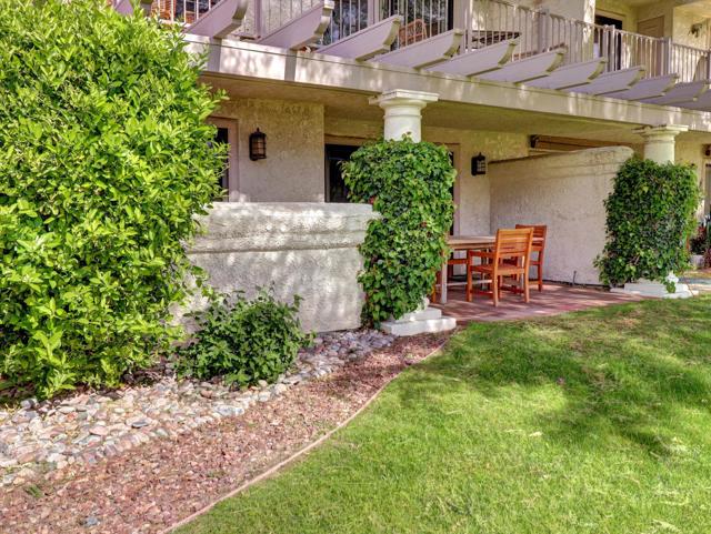 2001 E Camino Parocela, Palm Springs CA: https://media.crmls.org/mediaz/3ee9ee02-4eb8-41a2-9894-140e8b8314e6.jpg