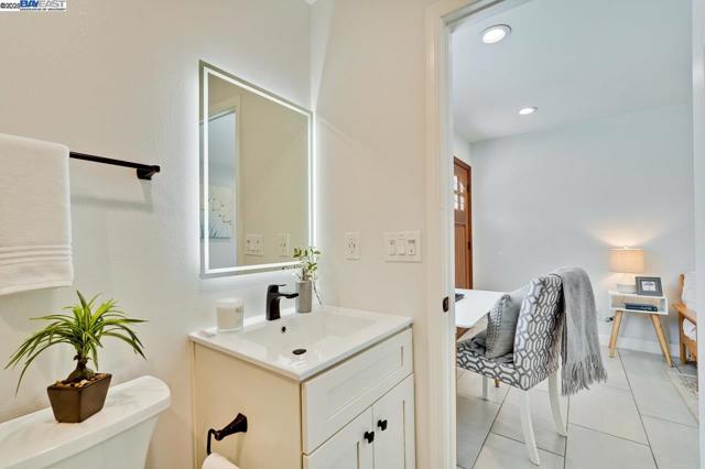 Image 31 of 32 For 212 Rengstorff Ave
